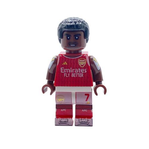Close-up front view of Bukayo Saka custom brick figure showing Arsenal home kit detail
