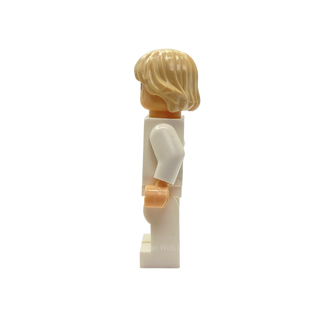 Farmboy Luke Skywalker Custom Brick Figure