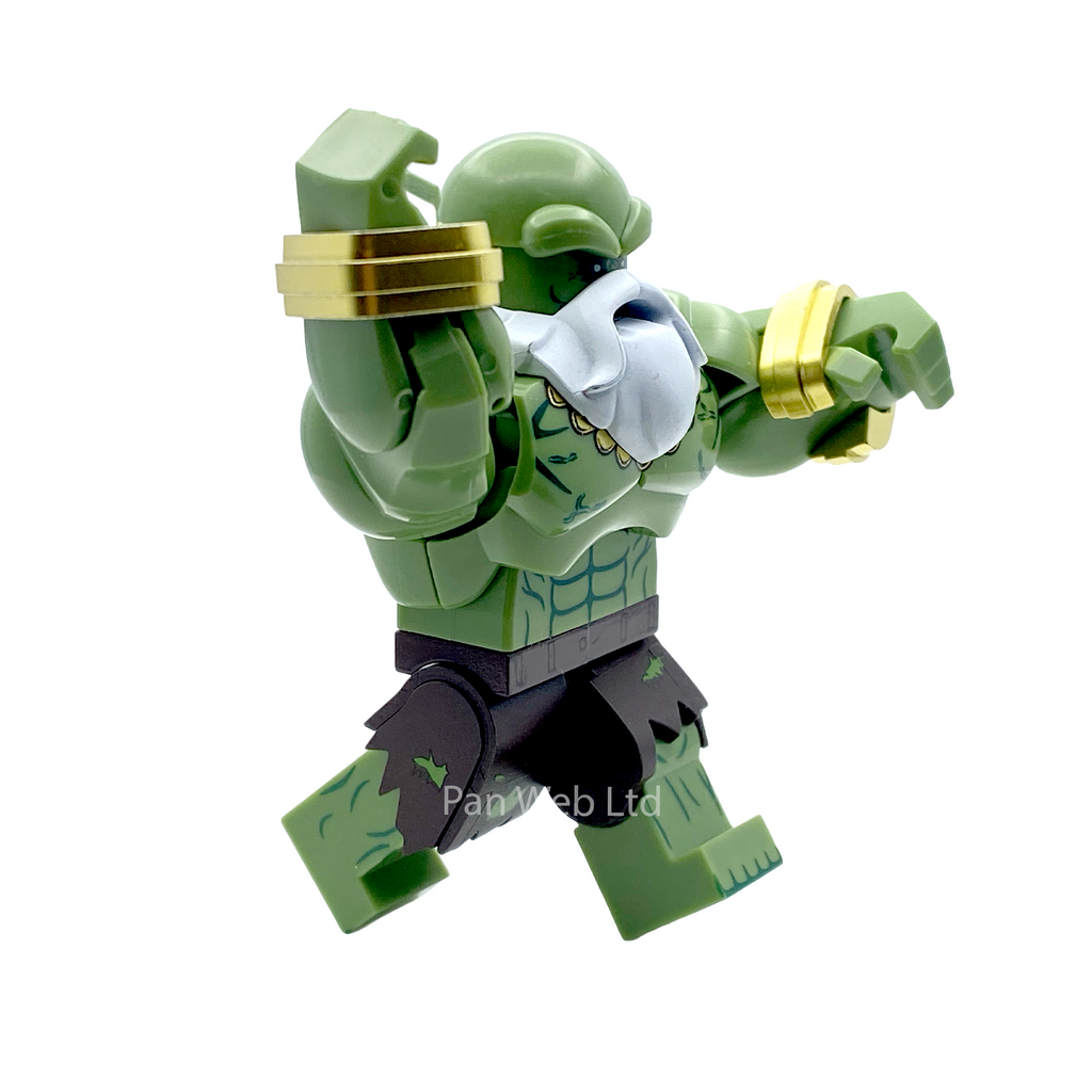 Maestro Hulk Poseable Custom Brick Figure